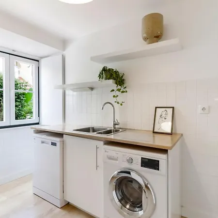 Apartmán New 2br Praca Flores Ac | By Airnest *