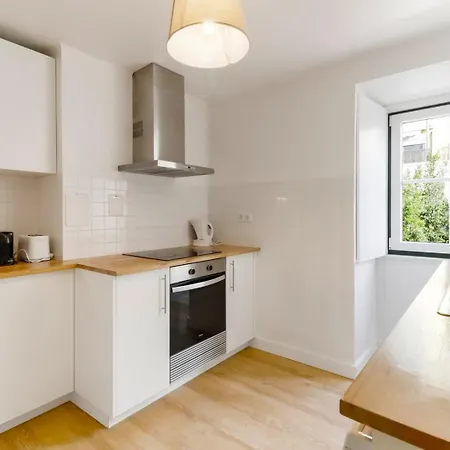 New 2br Praca Flores Ac | By Airnest